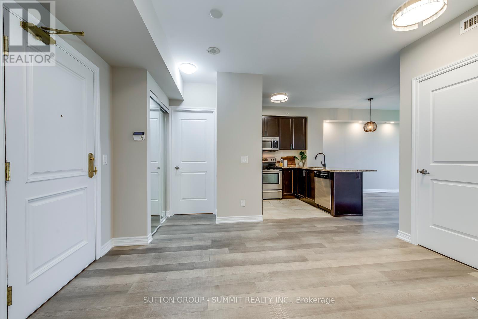 804 - 9255 Jane Street, Vaughan, Ontario  L6A 0K1 - Photo 10 - N12361756