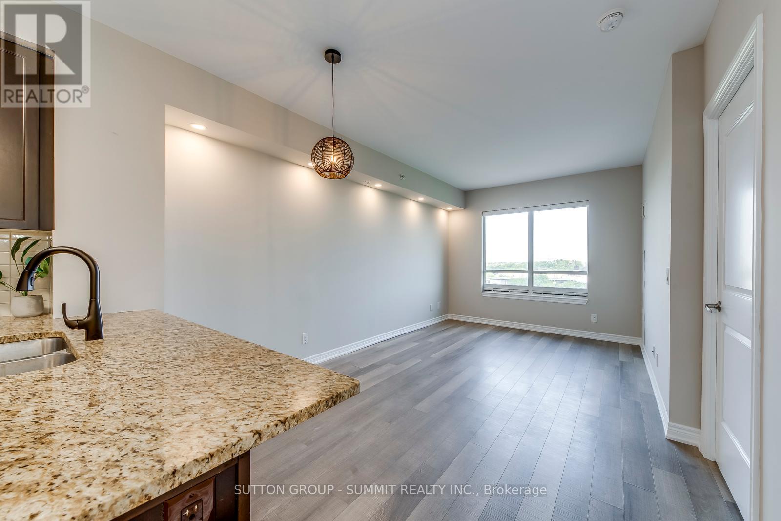 804 - 9255 Jane Street, Vaughan, Ontario  L6A 0K1 - Photo 6 - N12361756