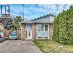 8 MAPLE Crescent, Paris, Ontario
