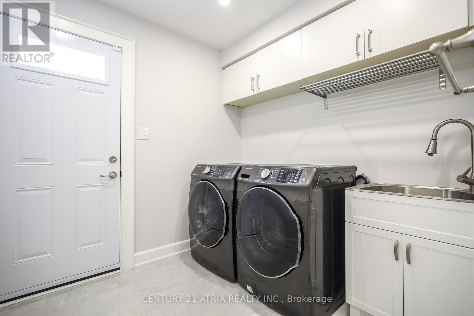 36 Dorothy Britton Drive, Markham, Ontario  L3S 3J3 - Photo 16 - N12426932