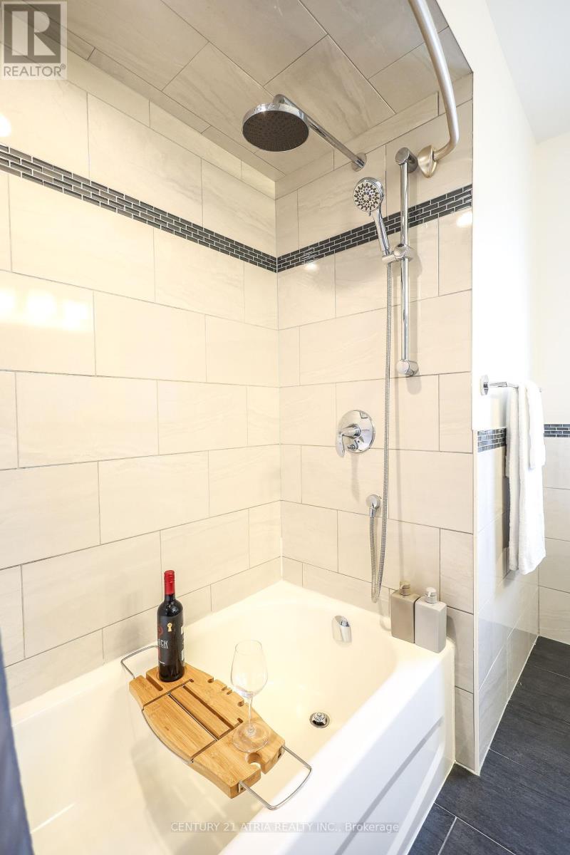 36 Dorothy Britton Drive, Markham, Ontario  L3S 3J3 - Photo 30 - N12426932