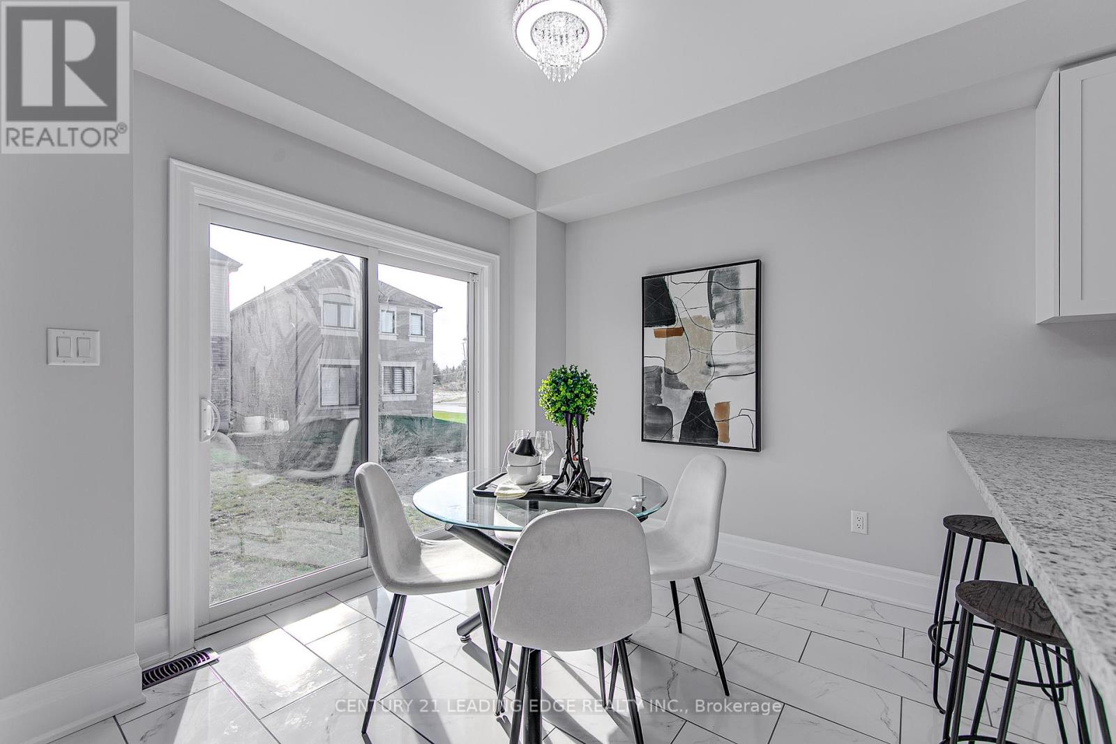 108 Lorne Thomas Place, New Tecumseth (Alliston), Ontario  L0L 1L0 - Photo 15 - N12426943