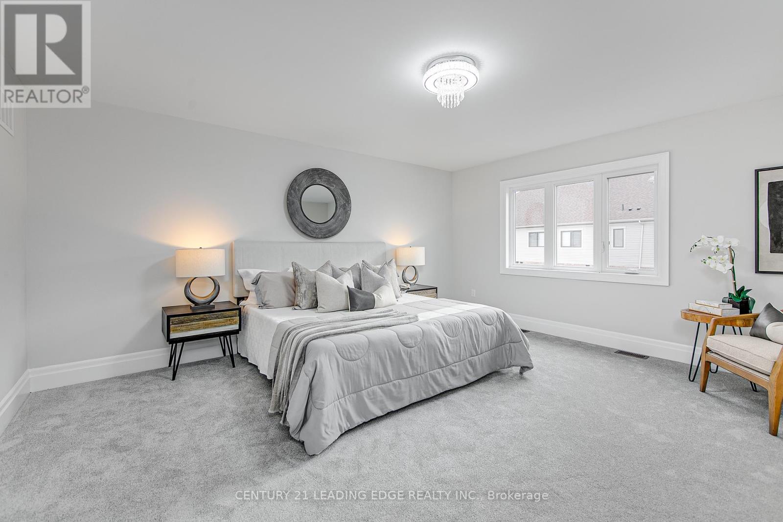 108 Lorne Thomas Place, New Tecumseth (Alliston), Ontario  L0L 1L0 - Photo 19 - N12426943