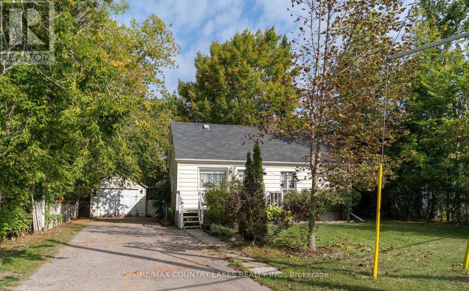 446 MAIN STREET E, Brock, Ontario