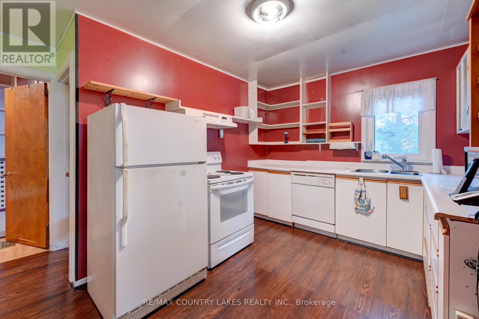 446 Main Street E, Brock, Ontario  L0K 1A0 - Photo 5 - N12427014