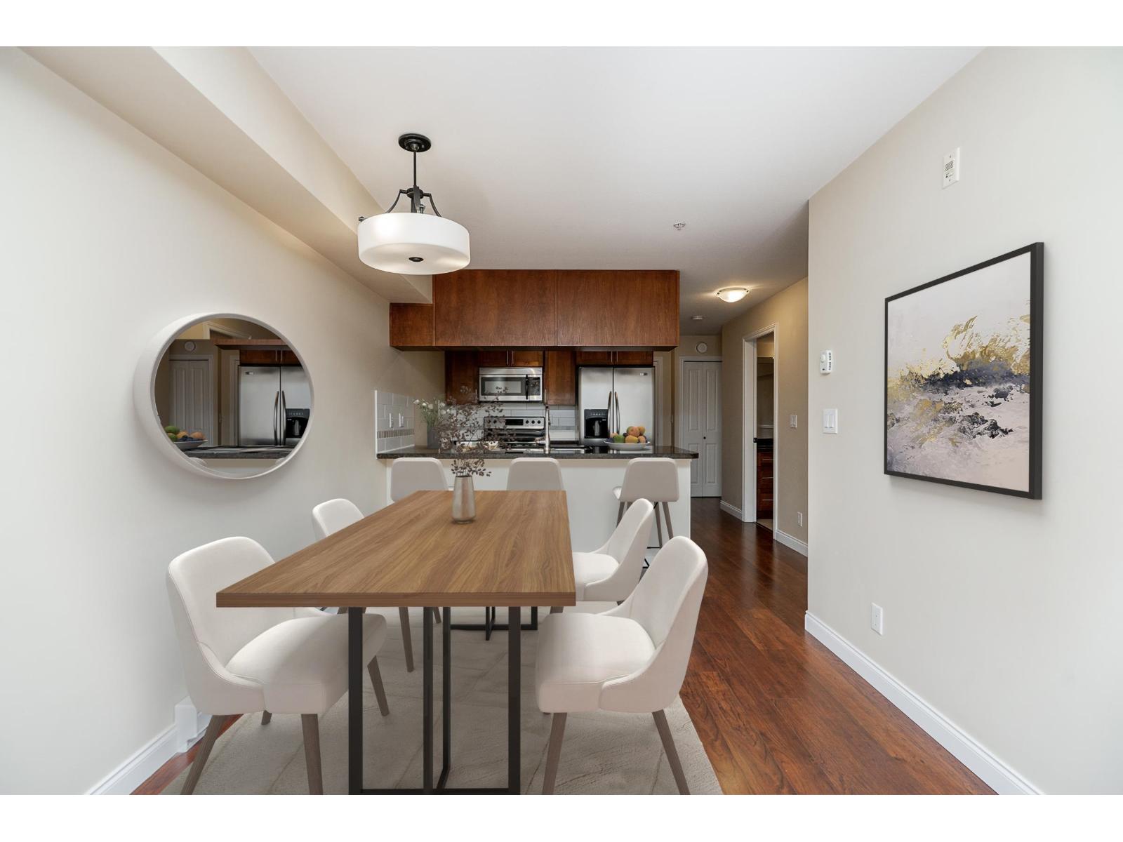337 5660 201a Street, Langley, British Columbia  V3A 0B4 - Photo 1 - R3052348