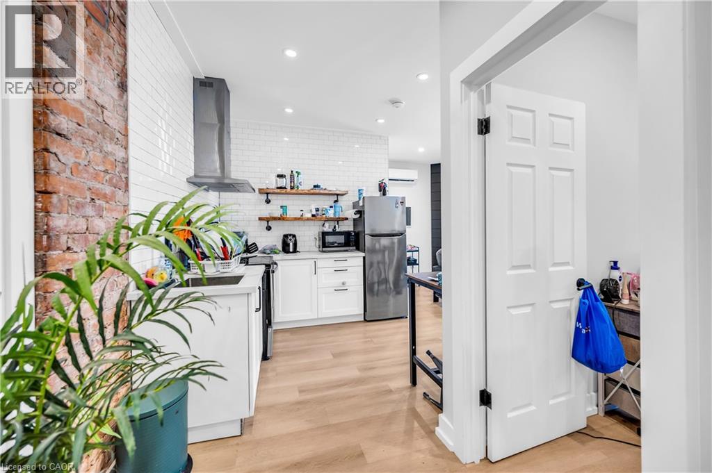 262 Robert Street, Hamilton, Ontario  L8L 2R4 - Photo 11 - 40773685
