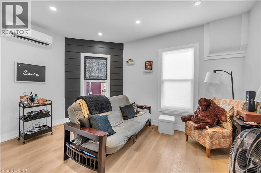262 Robert Street, Hamilton, Ontario  L8L 2R4 - Photo 12 - 40773685