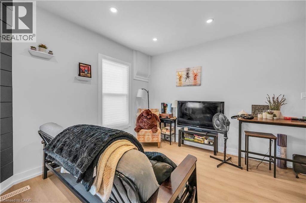262 Robert Street, Hamilton, Ontario  L8L 2R4 - Photo 16 - 40773685
