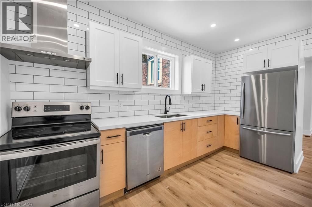 262 Robert Street, Hamilton, Ontario  L8L 2R4 - Photo 4 - 40773685