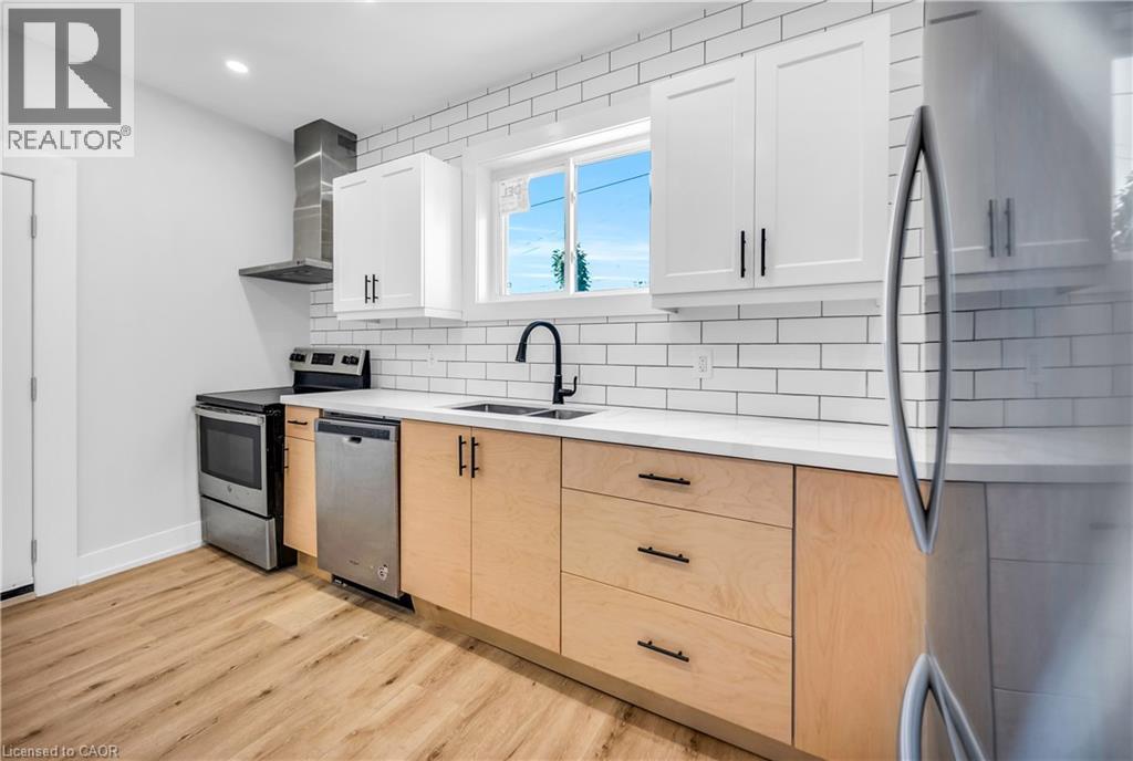 262 Robert Street, Hamilton, Ontario  L8L 2R4 - Photo 6 - 40773685