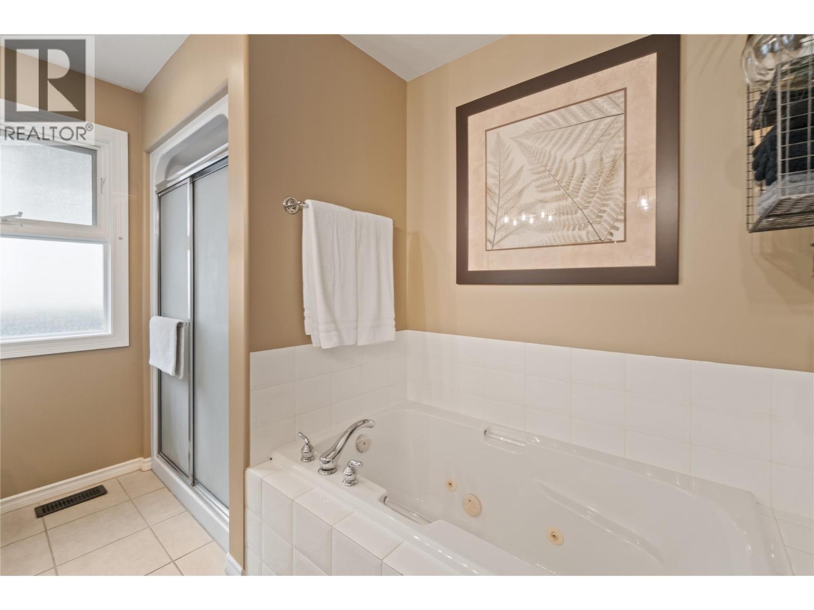 4222 Gallaghers Crescent, Kelowna, British Columbia  V1W 3Z9 - Photo 31 - 10364099