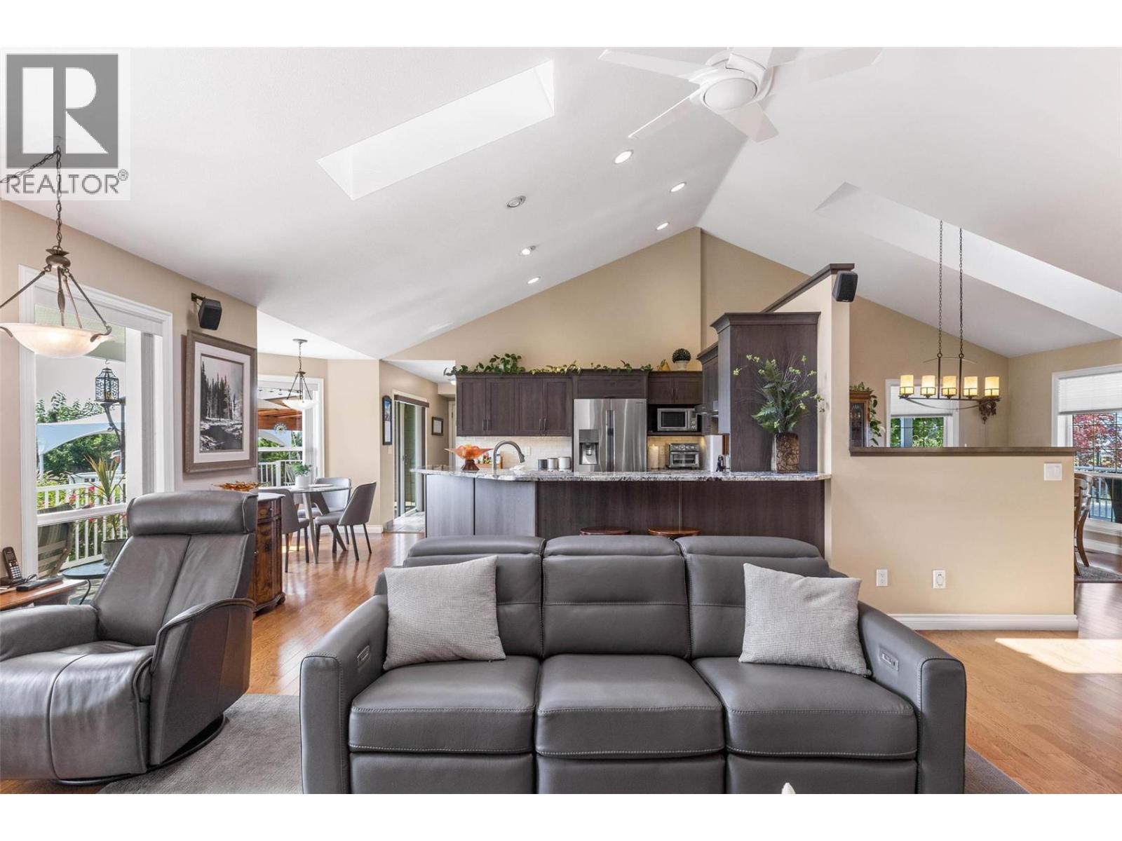 1409 + 1429 Teasdale Road, Kelowna, British Columbia  V1P 1C8 - Photo 12 - 10364027