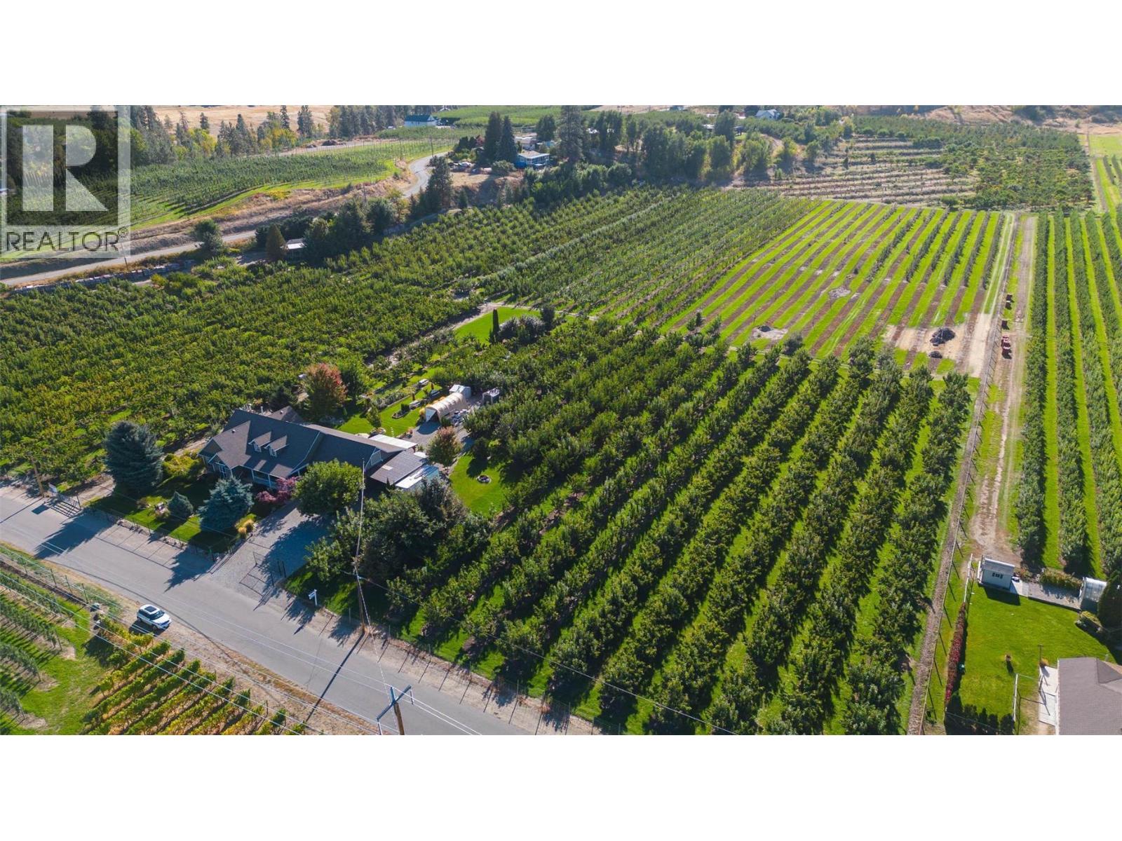 1409 + 1429 Teasdale Road, Kelowna, British Columbia  V1P 1C8 - Photo 2 - 10364027
