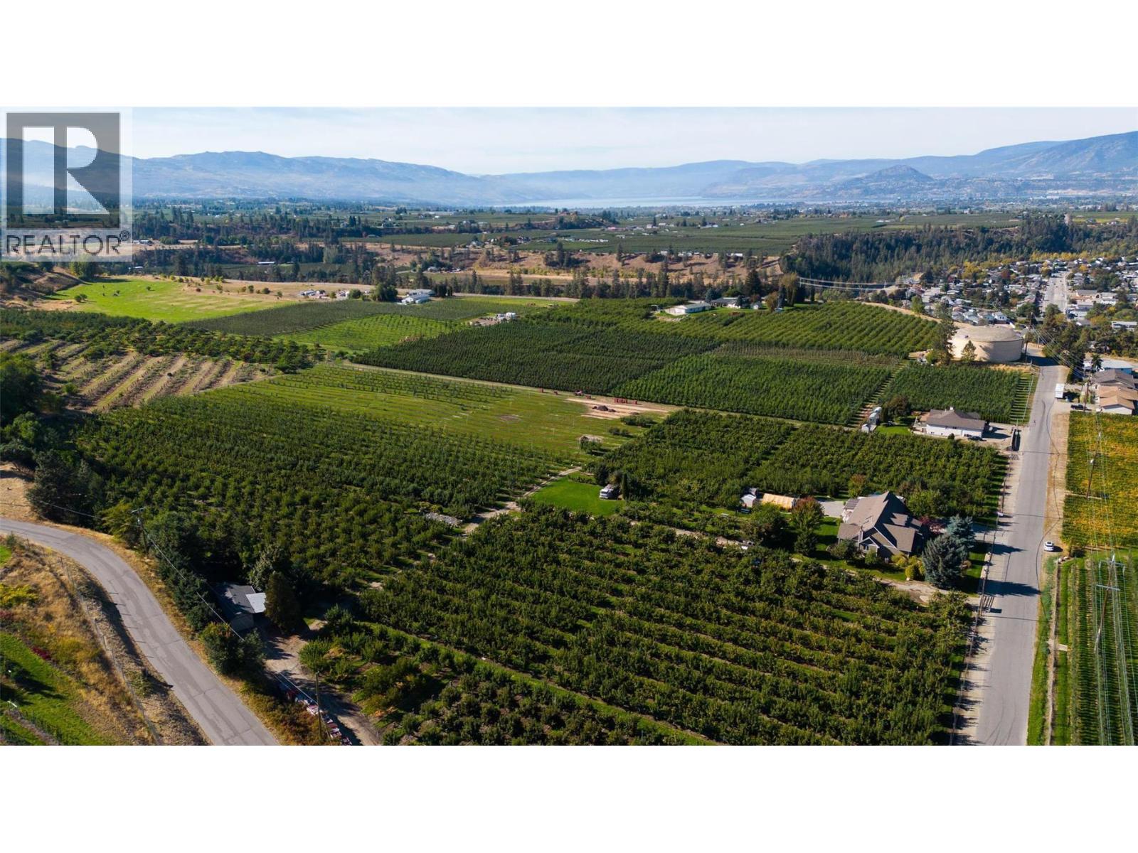 1409 + 1429 Teasdale Road, Kelowna, British Columbia  V1P 1C8 - Photo 3 - 10364027