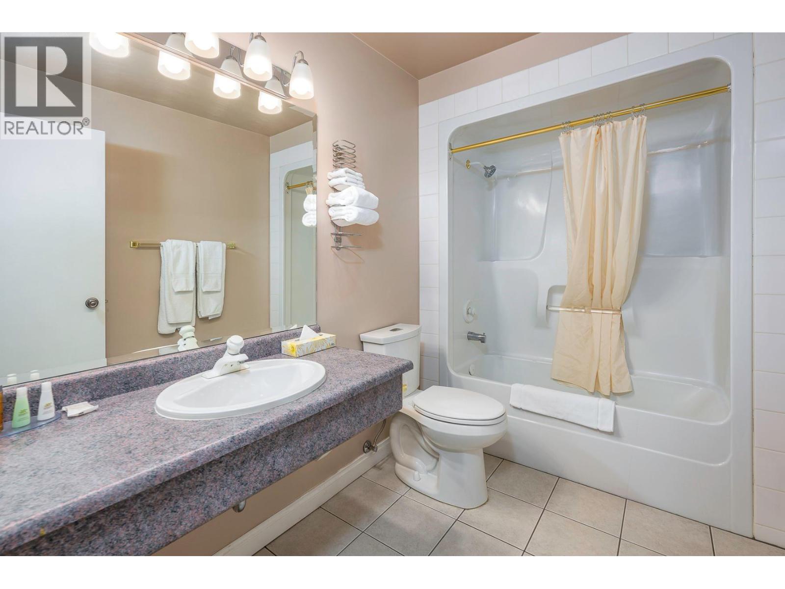 5275 Big White Road Unit# 212 Big White Photo 8
