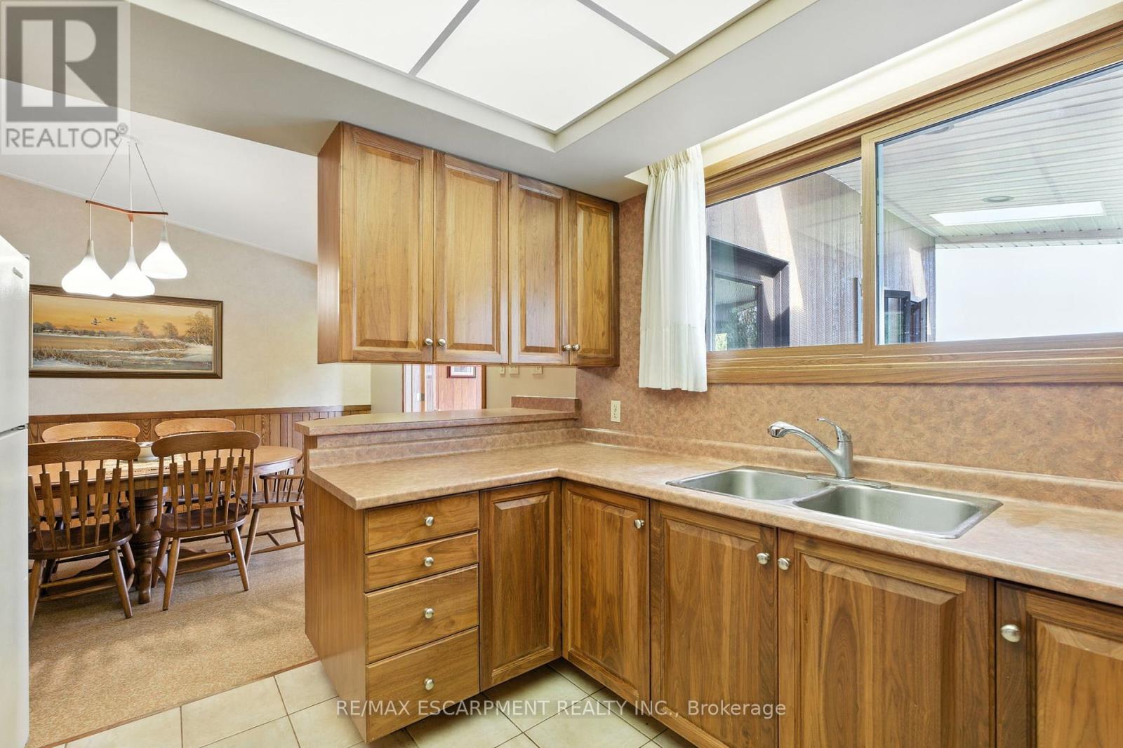 515 Trinity Church Road, Hamilton, Ontario  L0R 1P0 - Photo 15 - X12424673