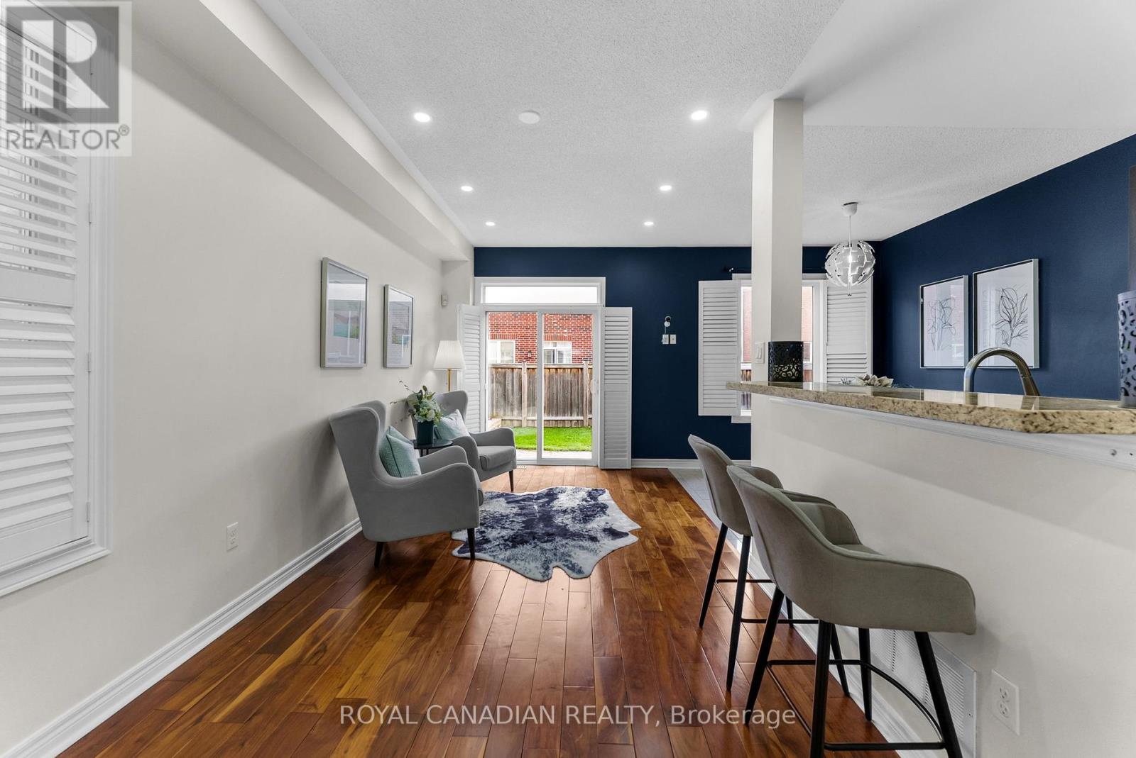 4699 Centretown Way, Mississauga, Ontario  L5R 0C8 - Photo 12 - W12426964