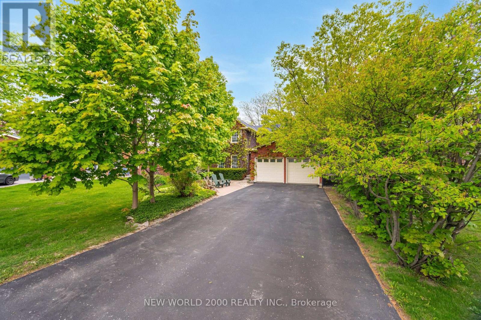 254 Maidstone Court, Caledon, Ontario  L7E 3V2 - Photo 4 - W12427000