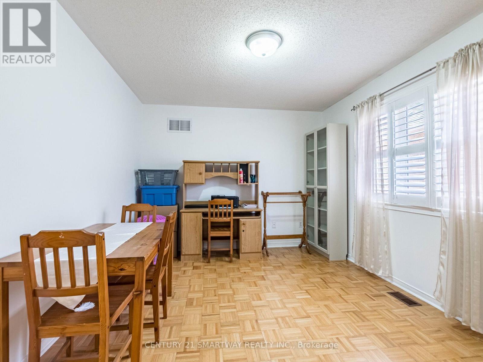38 Bottlebrush Drive, Brampton, Ontario  L6R 2Z5 - Photo 29 - W12427010