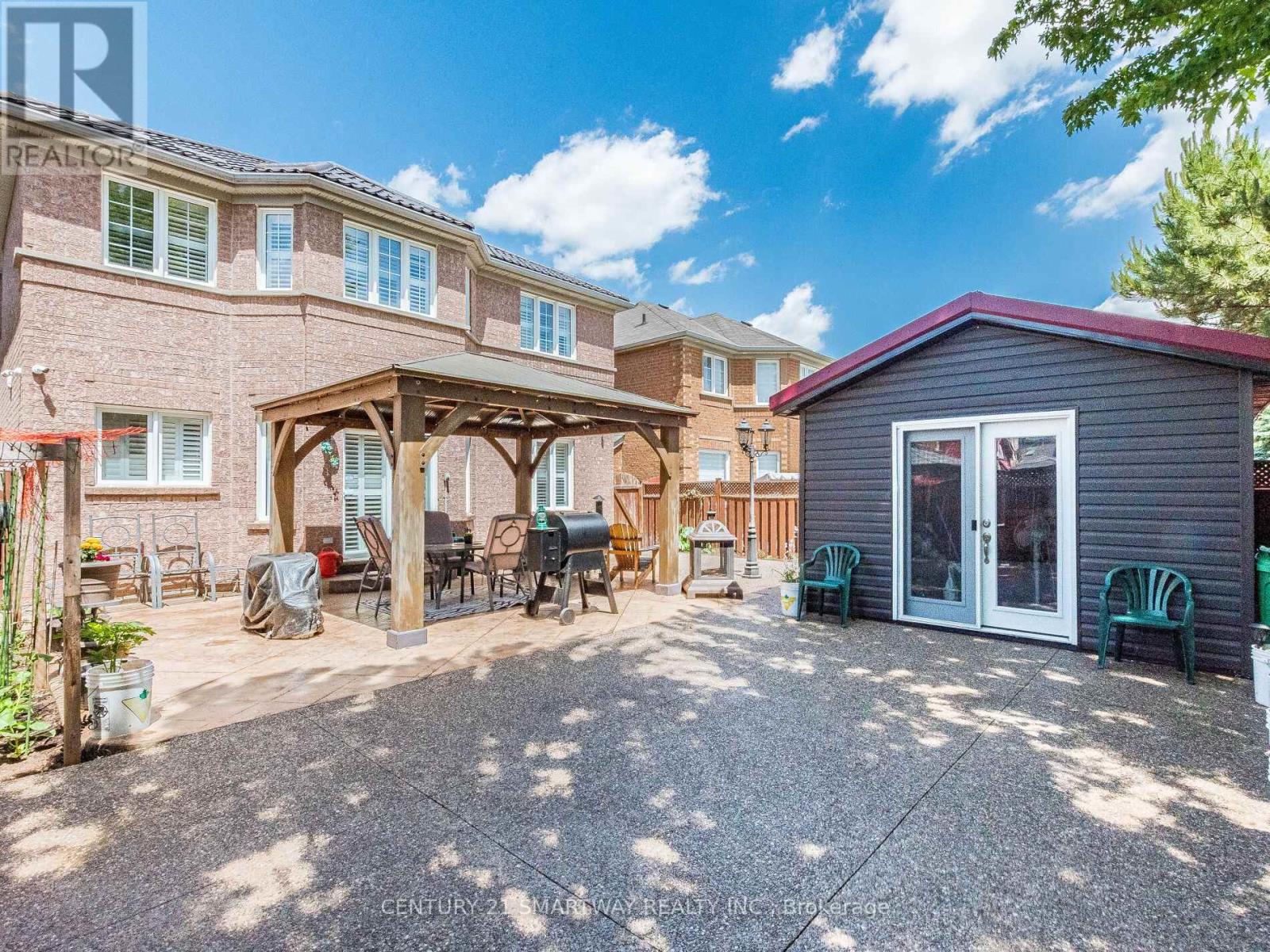38 Bottlebrush Drive, Brampton, Ontario  L6R 2Z5 - Photo 45 - W12427010