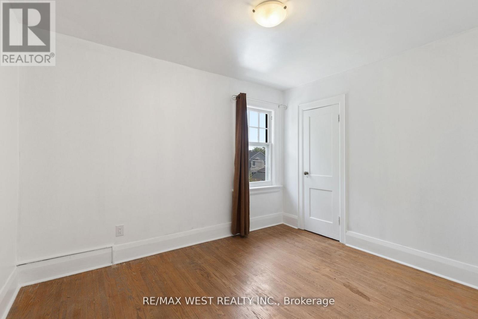 2317 Weston Road, Toronto, Ontario  M9N 1Z7 - Photo 14 - W12427017
