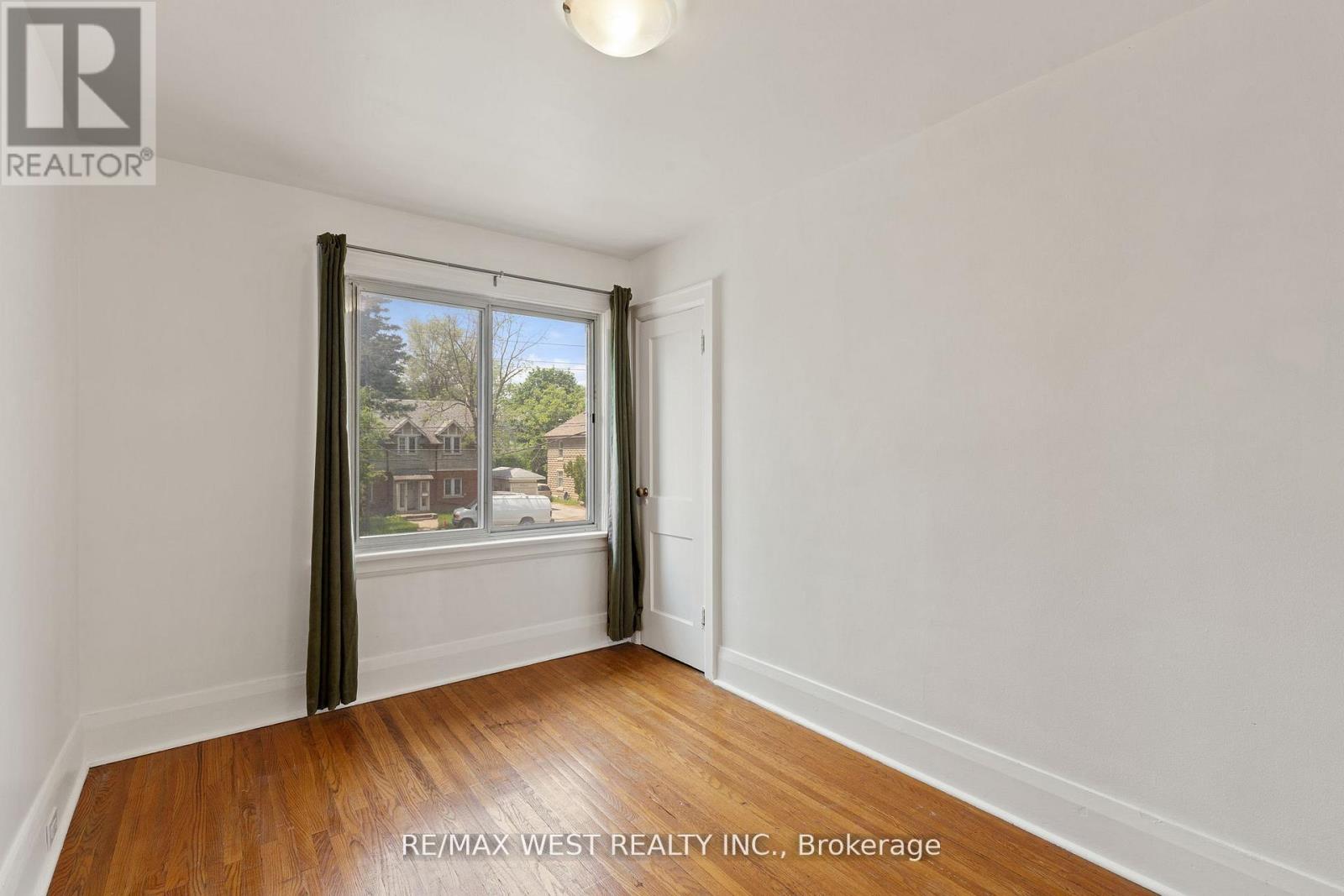 2317 Weston Road, Toronto, Ontario  M9N 1Z7 - Photo 16 - W12427017