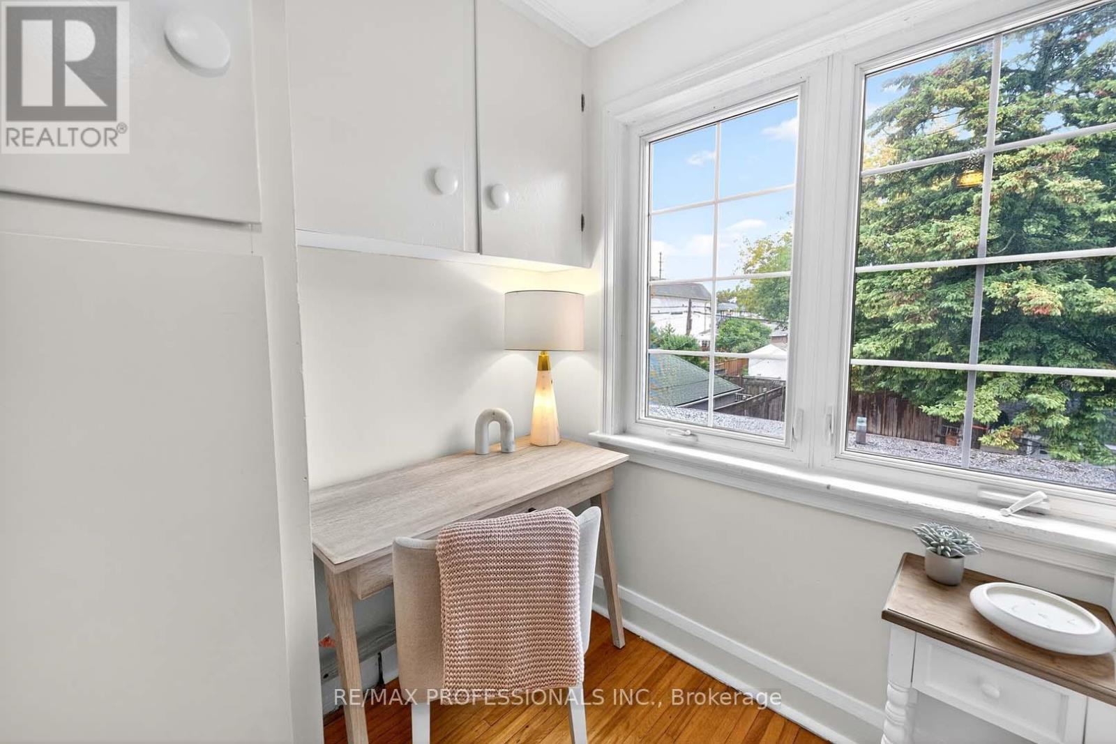 31 Nineteenth Street, Toronto, Ontario  M8V 3L4 - Photo 15 - W12427029