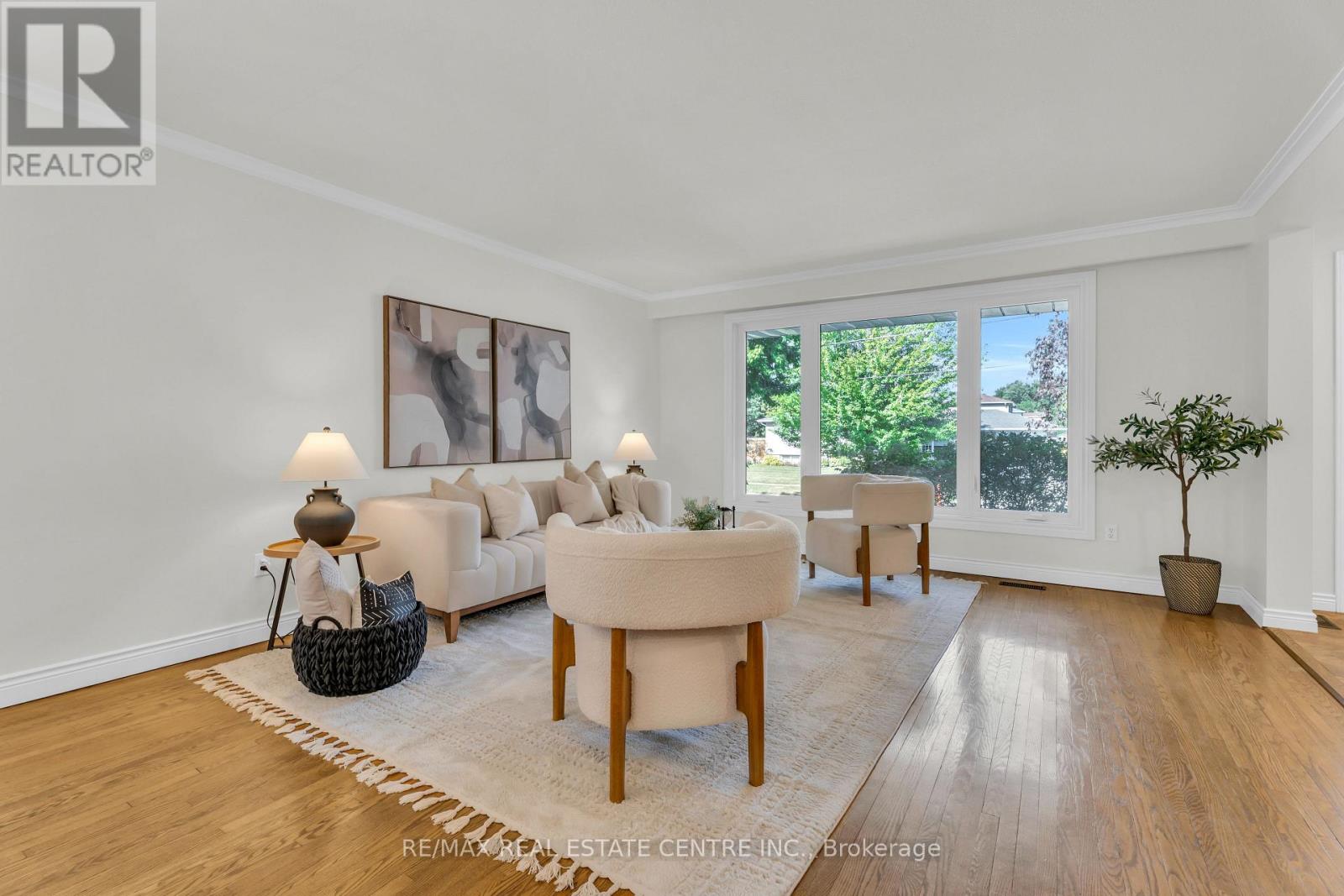 3 Stockman Crescent, Halton Hills, Ontario  L7G 1J5 - Photo 19 - W12427031