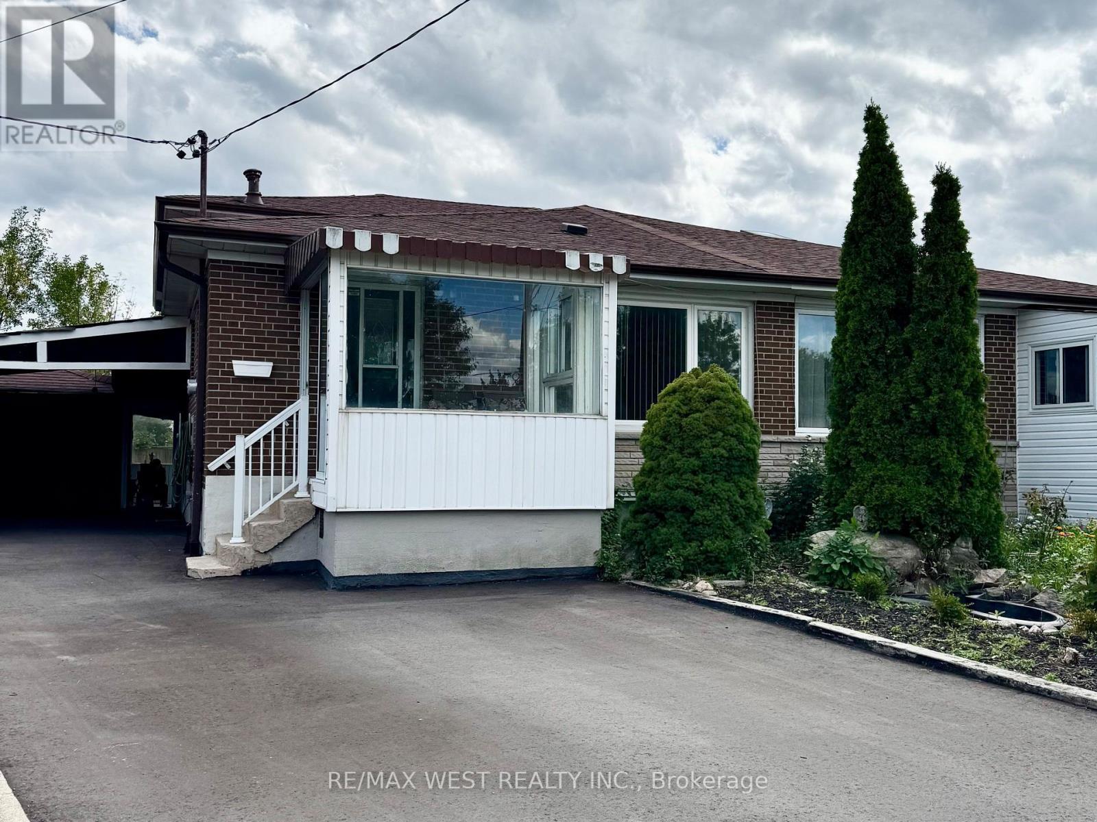 25 Bimini Crescent, Toronto, Ontario  M3N 1S1 - Photo 23 - W12427057