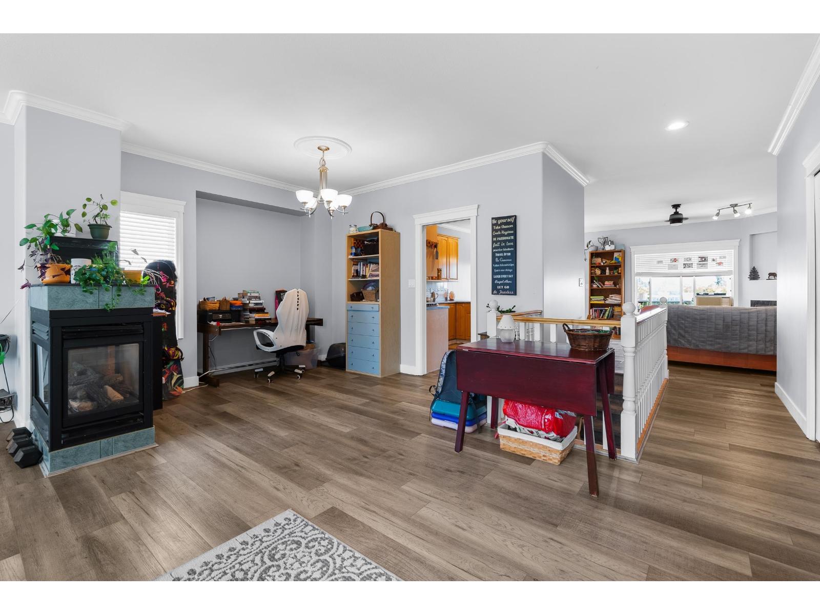 33720 Grewall Crescent, Mission, British Columbia  V2V 7B7 - Photo 5 - R3001120