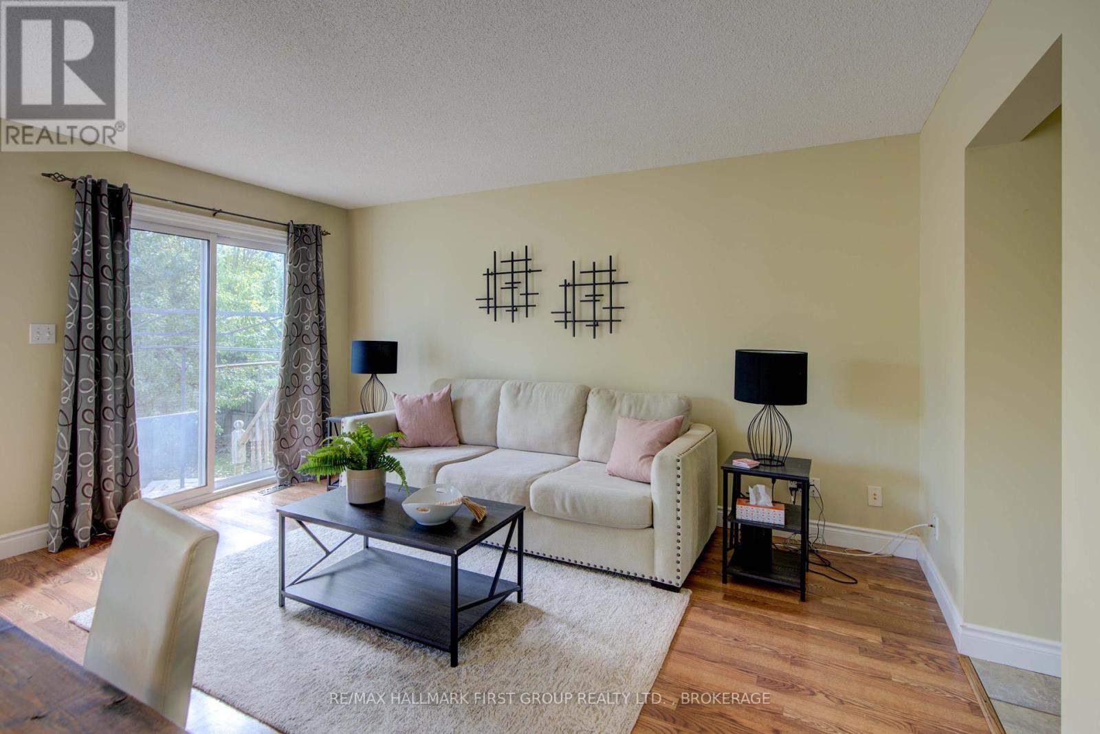 580 Heritage Court, Kingston, Ontario  K7M 9C9 - Photo 14 - X12427114