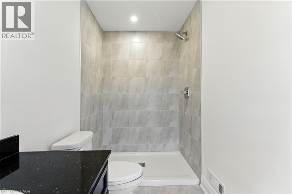 4 Clear Valley Lane, Mount Hope, Ontario  L0R 1W0 - Photo 36 - 40773609