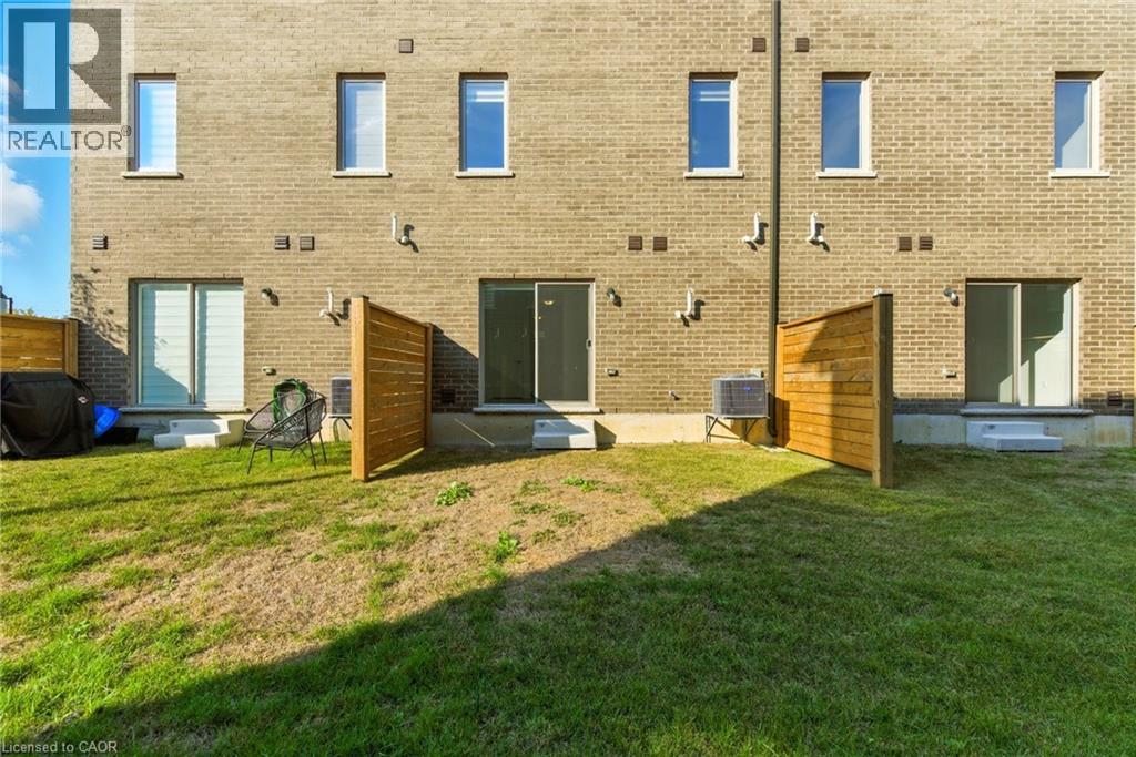 4 Clear Valley Lane, Mount Hope, Ontario  L0R 1W0 - Photo 44 - 40773609