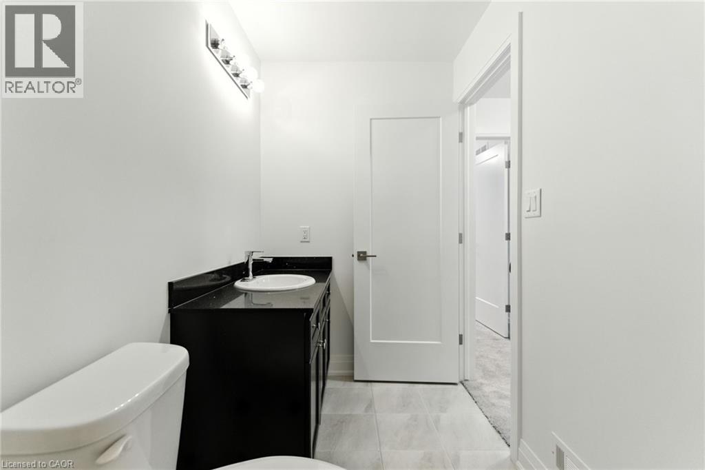 4 Clear Valley Lane, Mount Hope, Ontario  L0R 1W0 - Photo 41 - 40773609