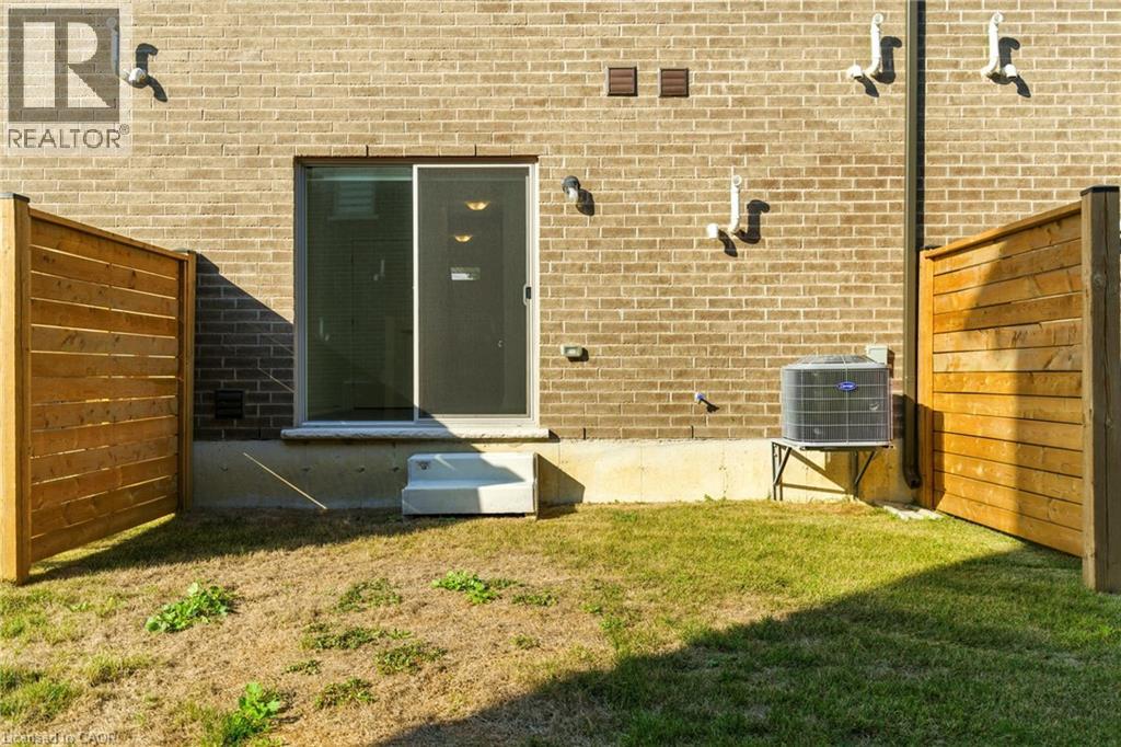4 Clear Valley Lane, Mount Hope, Ontario  L0R 1W0 - Photo 45 - 40773609