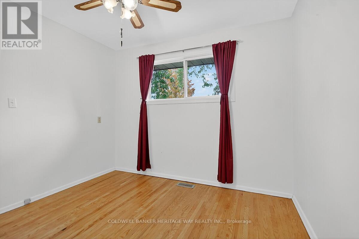268 Ottawa Street, Mississippi Mills, Ontario  K0A 1A0 - Photo 19 - X12427076