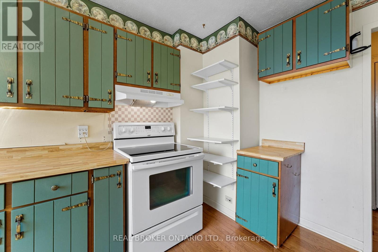 505 Main Street E, Merrickville-Wolford, Ontario  K0G 1N0 - Photo 12 - X12427125