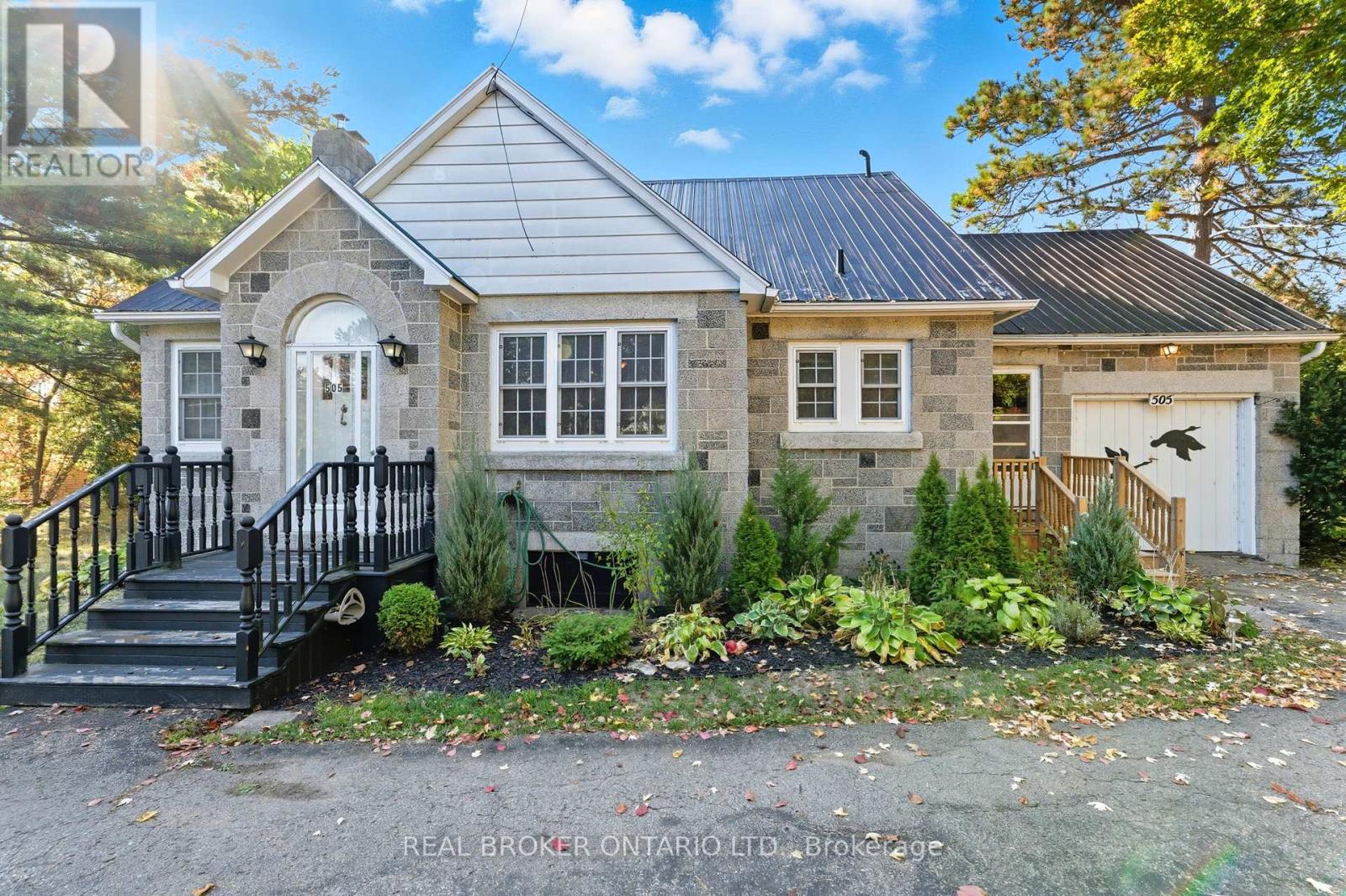 505 Main Street E, Merrickville-Wolford, Ontario  K0G 1N0 - Photo 2 - X12427125