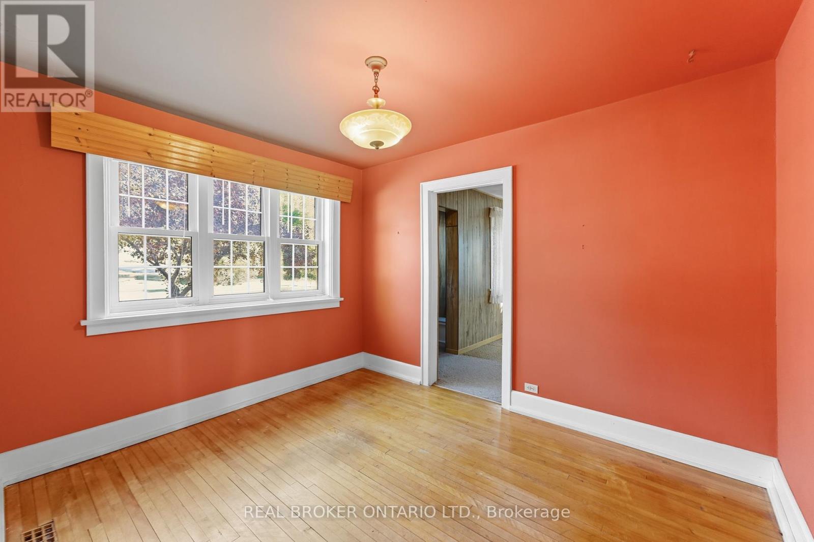 505 Main Street E, Merrickville-Wolford, Ontario  K0G 1N0 - Photo 21 - X12427125