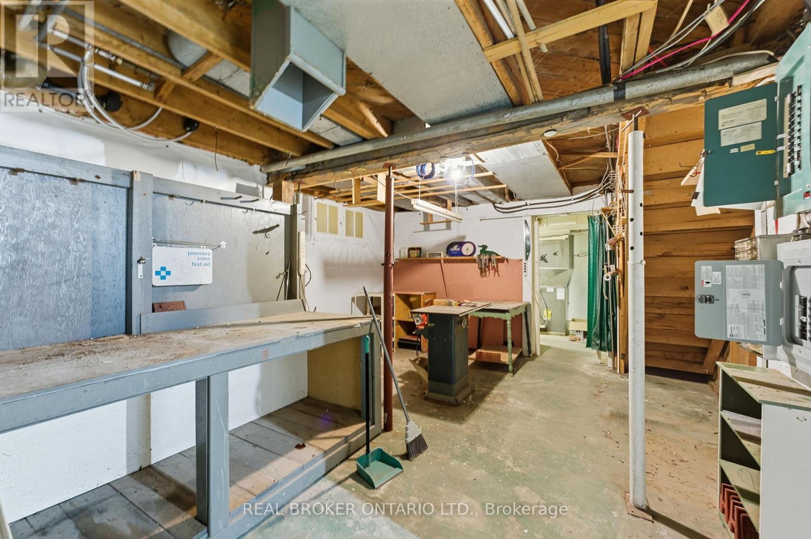 505 Main Street E, Merrickville-Wolford, Ontario  K0G 1N0 - Photo 37 - X12427125