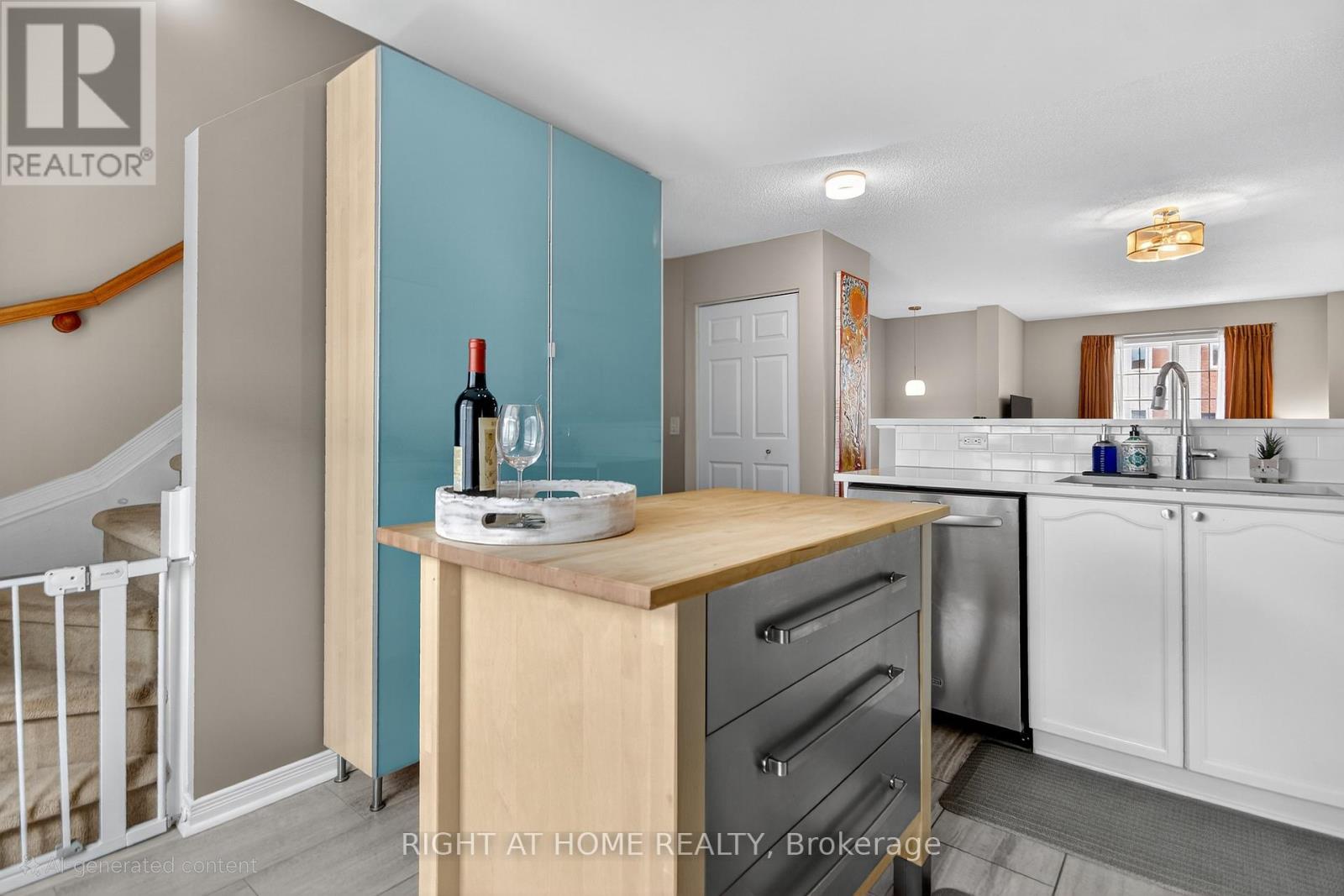 24 Manhattan Crescent, Ottawa, Ontario  K2C 4B4 - Photo 17 - X12427136