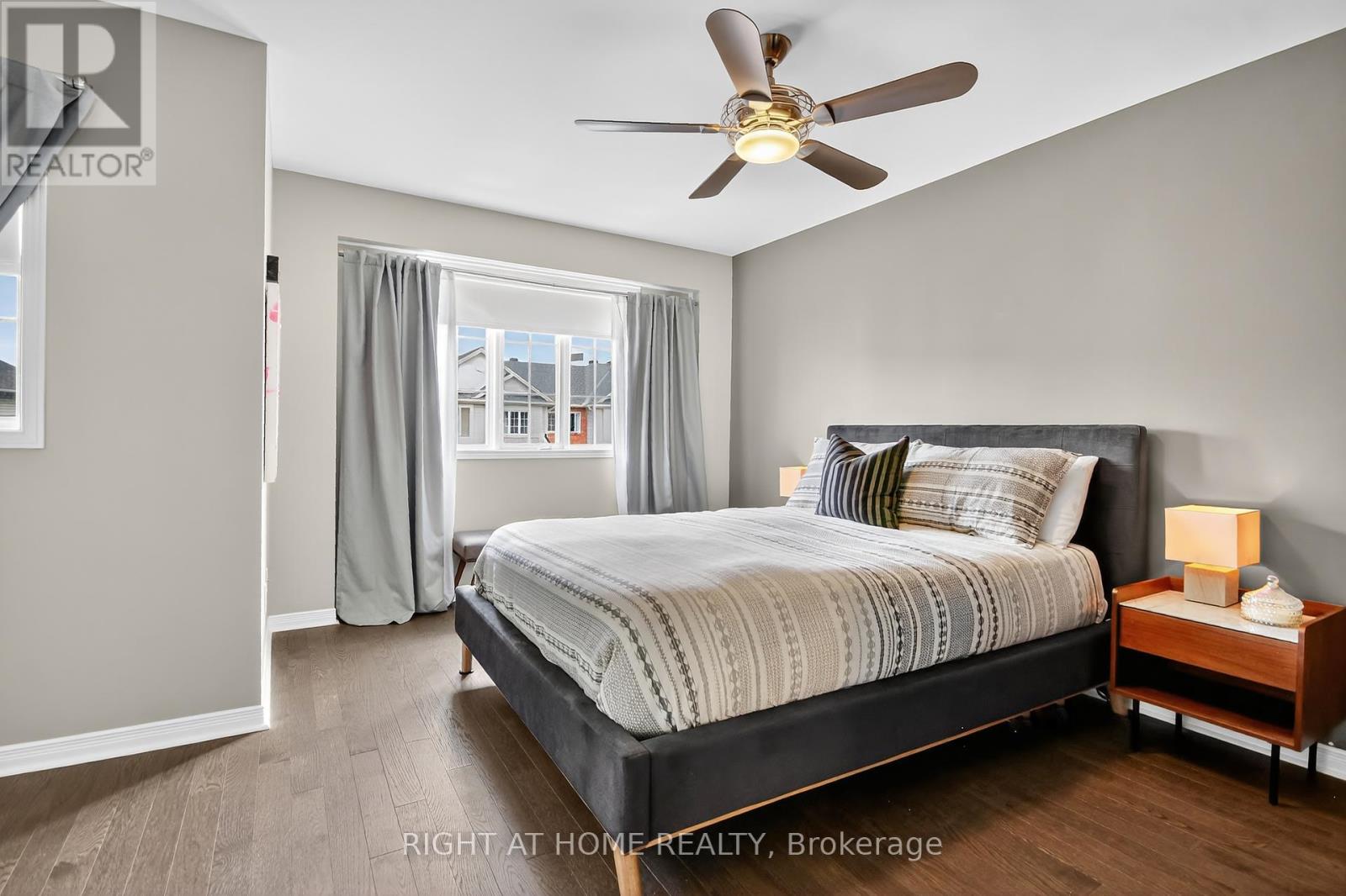 24 Manhattan Crescent, Ottawa, Ontario  K2C 4B4 - Photo 22 - X12427136