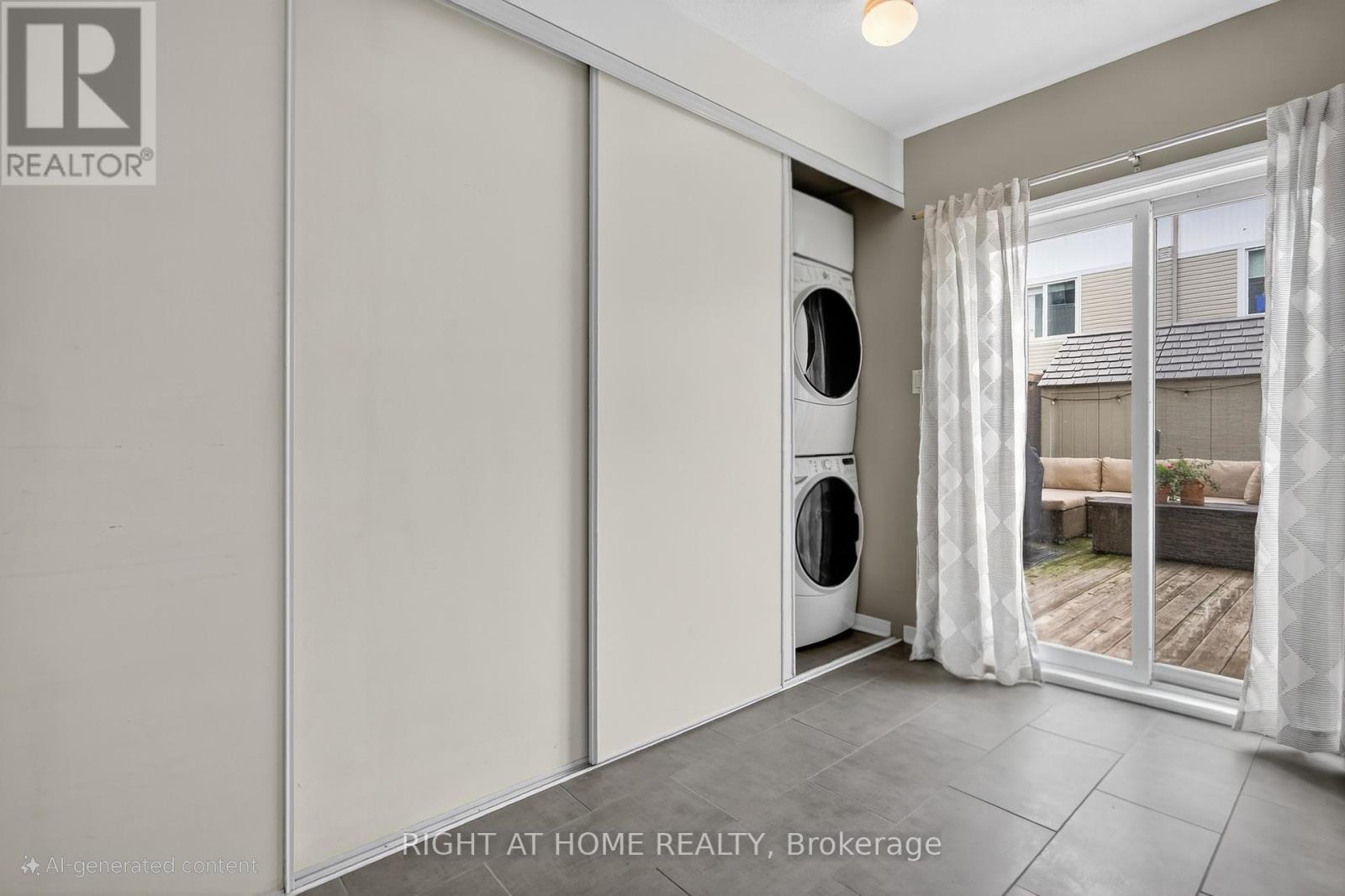 24 Manhattan Crescent, Ottawa, Ontario  K2C 4B4 - Photo 31 - X12427136