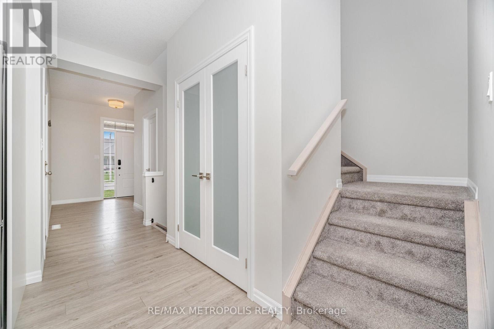 28 Keba Crescent, Tillsonburg, Ontario  N4G 0K7 - Photo 22 - X12426938
