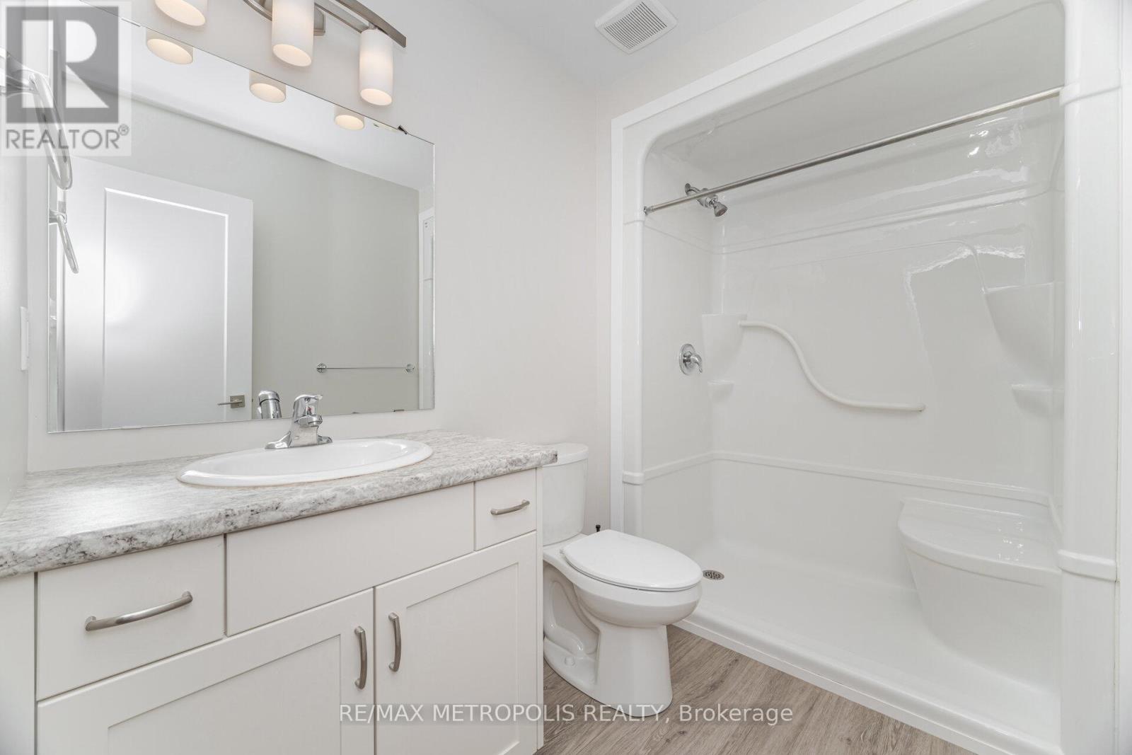 28 Keba Crescent, Tillsonburg, Ontario  N4G 0K7 - Photo 27 - X12426938