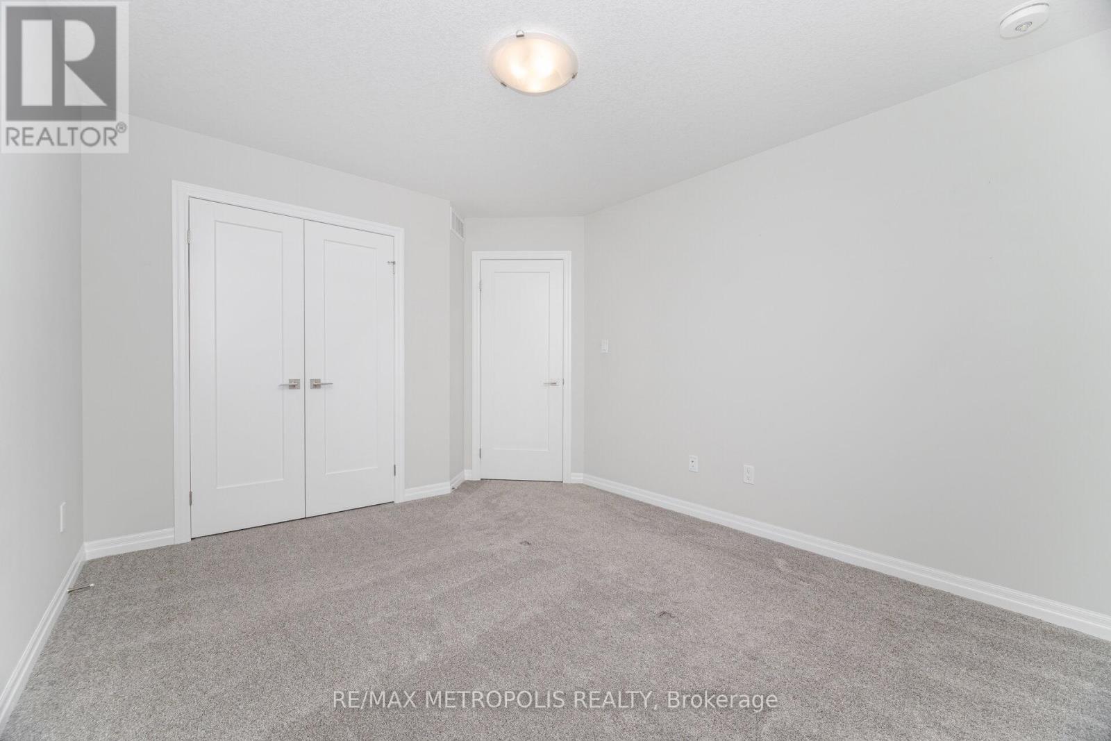28 Keba Crescent, Tillsonburg, Ontario  N4G 0K7 - Photo 31 - X12426938