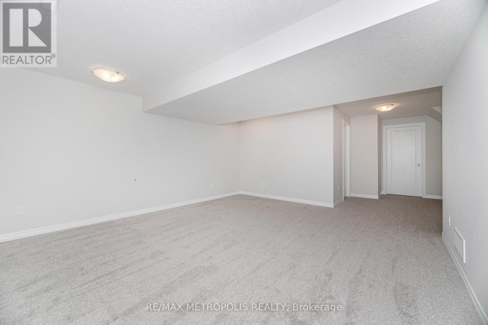 28 Keba Crescent, Tillsonburg, Ontario  N4G 0K7 - Photo 42 - X12426938