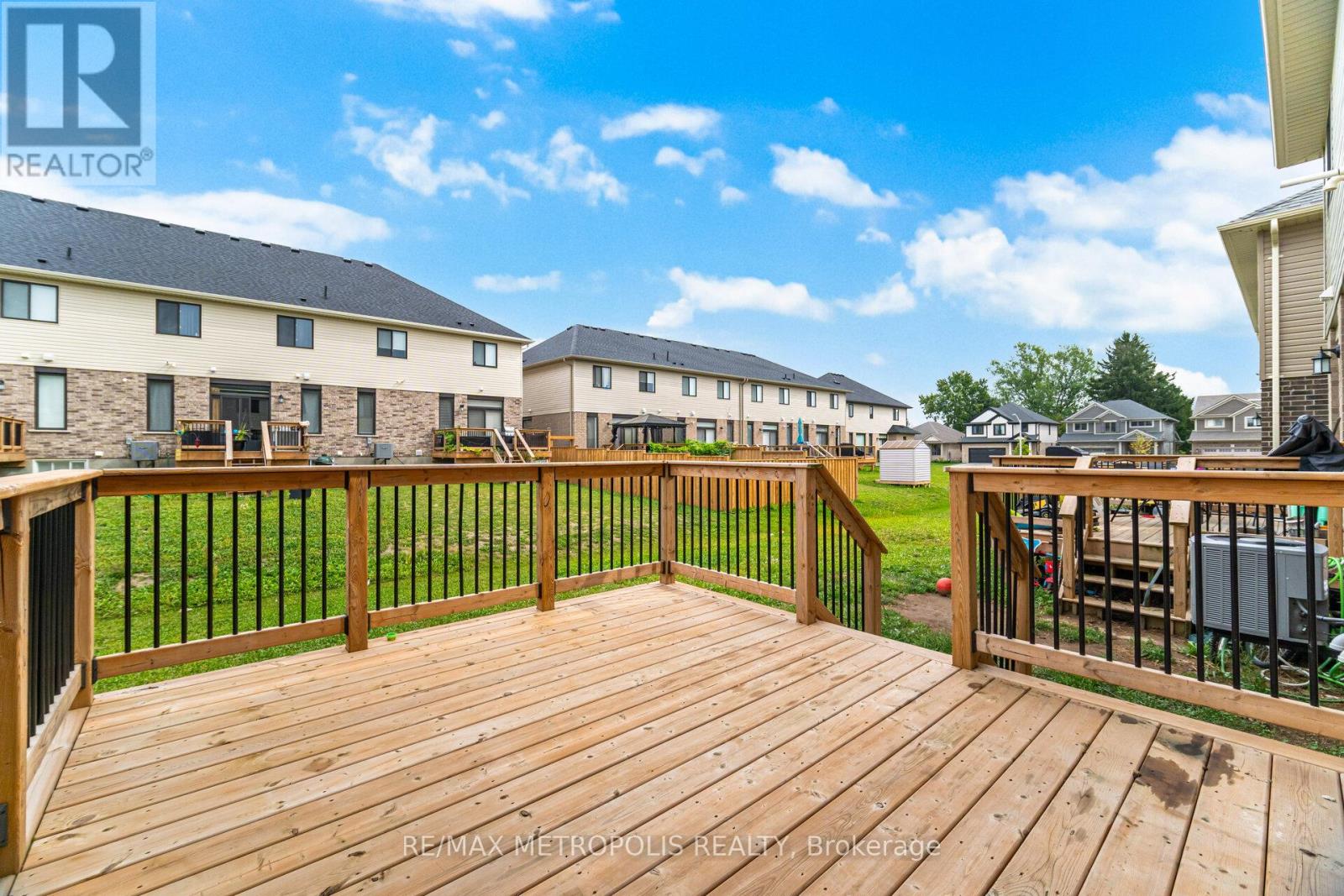 28 Keba Crescent, Tillsonburg, Ontario  N4G 0K7 - Photo 46 - X12426938