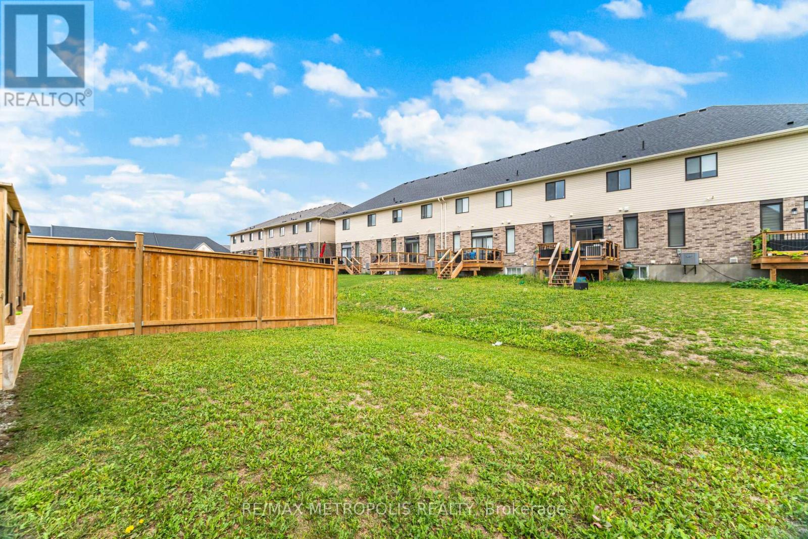 28 Keba Crescent, Tillsonburg, Ontario  N4G 0K7 - Photo 47 - X12426938